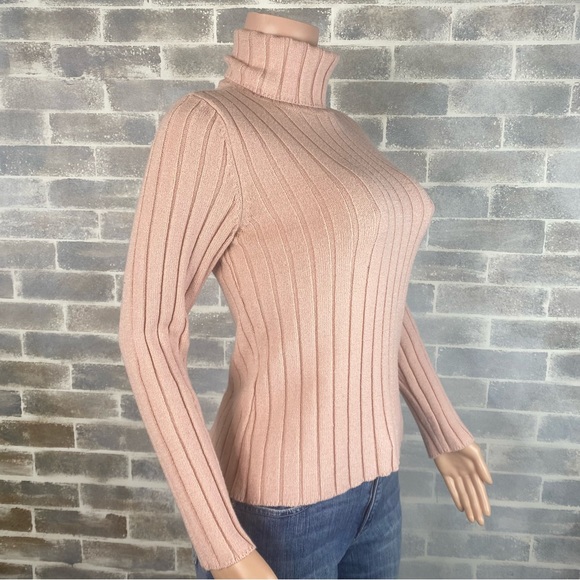 Ribbed Turtleneck Sweater from New York & Company Size Medium Light Pink - Picture 3 of 8